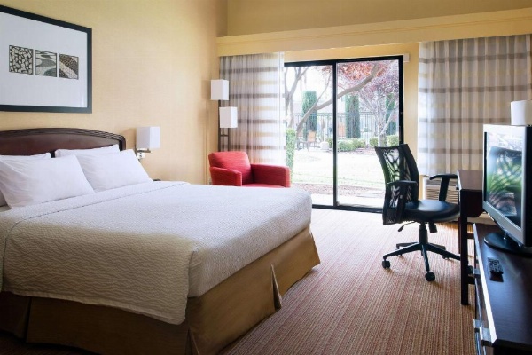 Sonesta Select Las Vegas Summerlin image 10